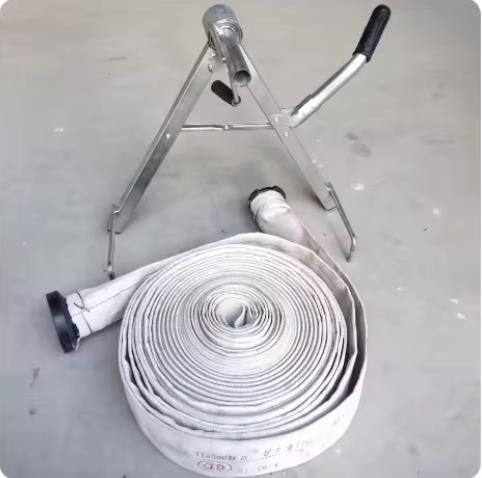 ที่ม้วนสายยางรดน้ำแบบม้วนเก็บไ - Farming Pipe For Agriculture บทวิจารณ์และราคา